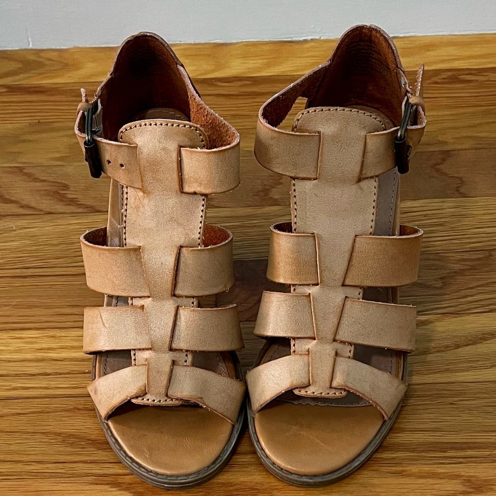 Apt. 9 Sandals